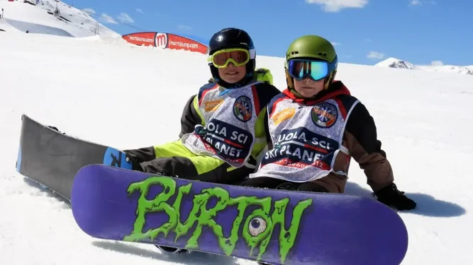 Scuola sci Ski Planet Livigno lezioni di sci e Snowboard school maestro di sci livigno slide 4 Scuola sci Ski Planet Livigno lezioni di sci e Snowboard school maestro di sci livigno slide 4