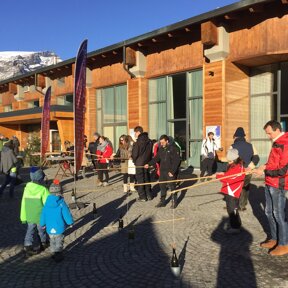 giochi dei nonni ad Ayas, Valle D'Aosta alla riscoperta dei giochi dei nonni nelle località di Champoluc Pian Villy e Antagnod Valle D'Aosta