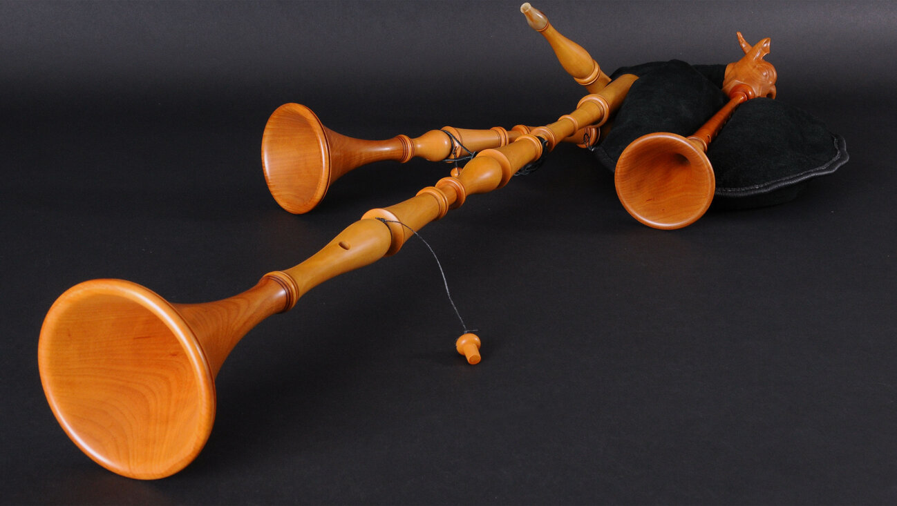 f6f2df44-89bf-4046-a4c7-9fae169e3cb8