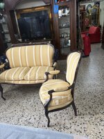 divano-in-mogano-con-2-poltrone