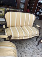 divano-in-mogano-con-2-poltrone