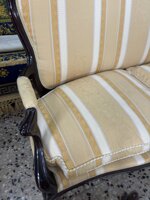 divano-in-mogano-con-2-poltrone