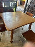 tavolo-in-legno-allungabile