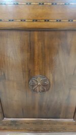 credenza-depoca-in-legno-massiccio