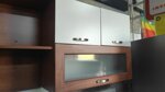cucina-lineare-completa-stile-moderno-bicolore-legno-e-crema
