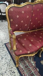 sontuoso-divano-depoca-a-3-posti-in-stile-rococo-con-doratura-foglia-oro