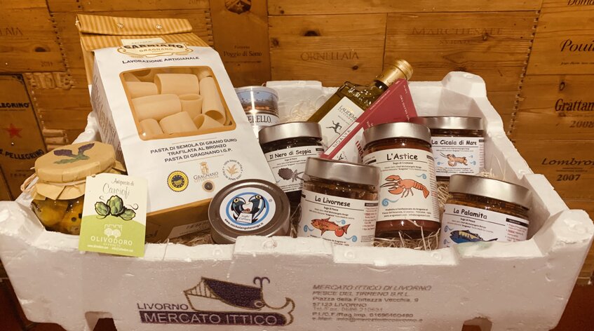 cesto regalo.jpeg cesto regalo.jpeg