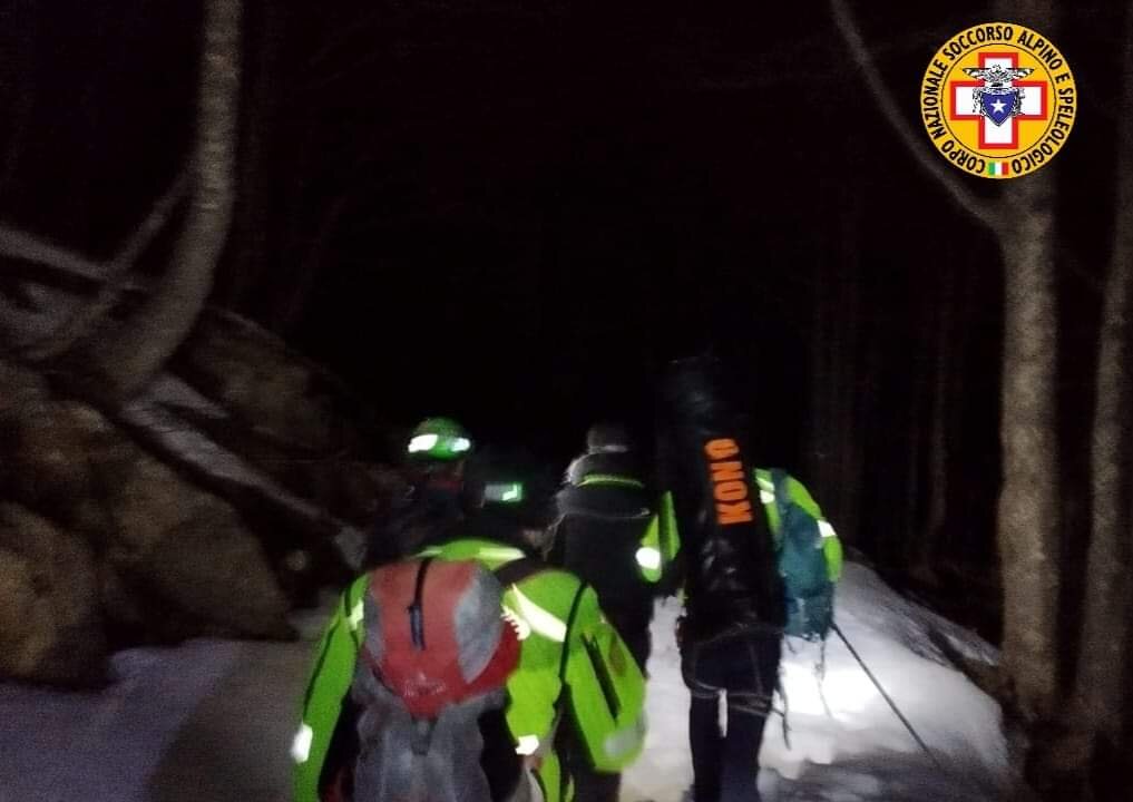 17 marzo 2024. Prato Spilla - Monchio delle Corti (PR). Soccorsi escursionisti in difficolt&agrave;.