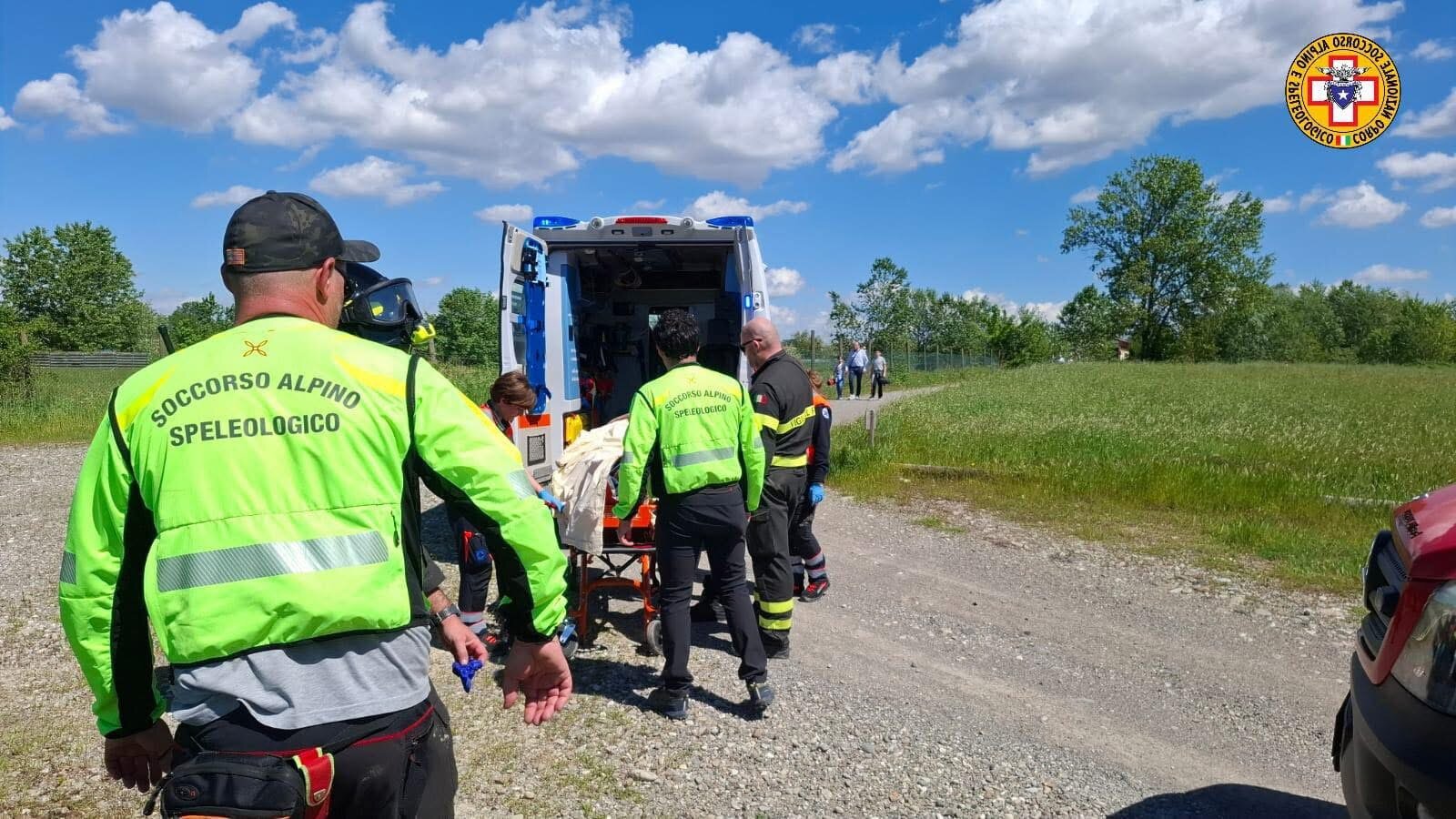 25 aprile 2025. Rossia di Gossolengo (PC). Si infortuna passeggiando lungo il fiume.