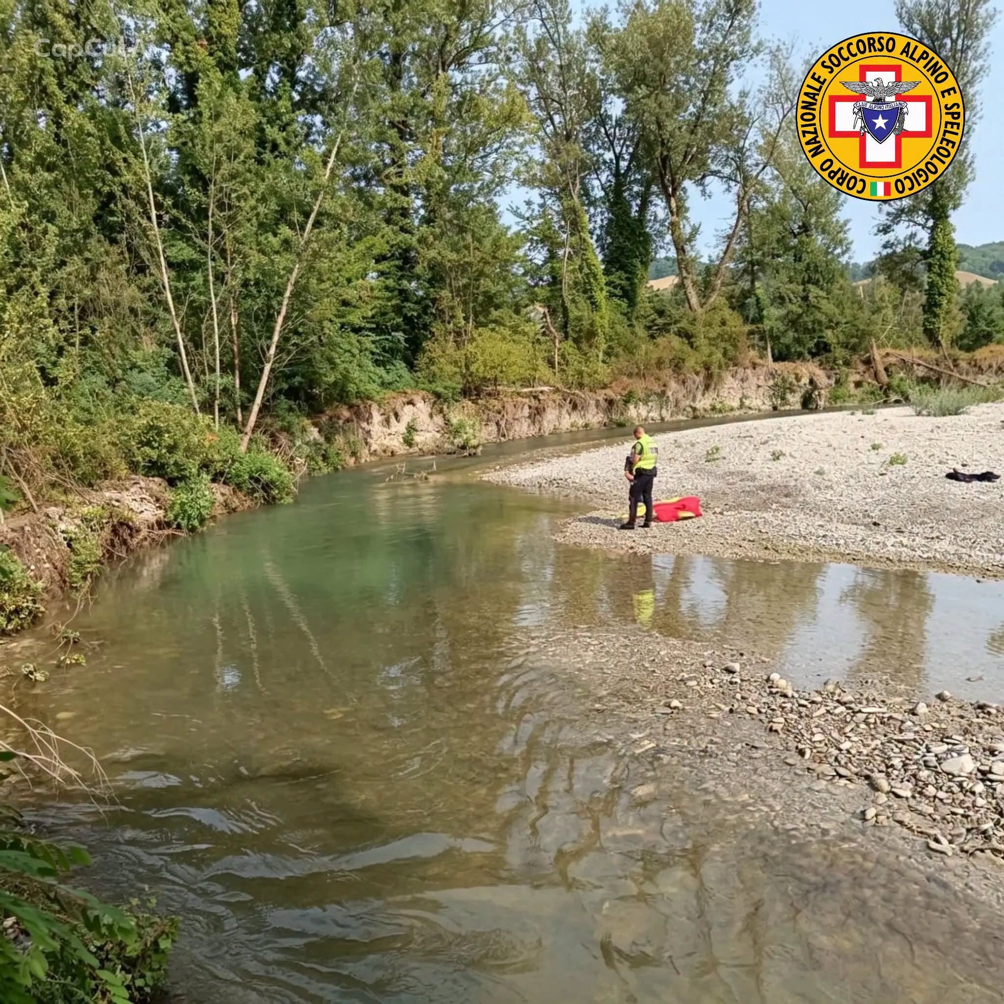 16 luglio 2026. Molino Bobbi (Castell'arquato - PC). Si procura un trauma sul greto del fiume. 16 luglio 2026. Molino Bobbi (Castell'arquato - PC). Si procura un trauma sul greto del fiume.