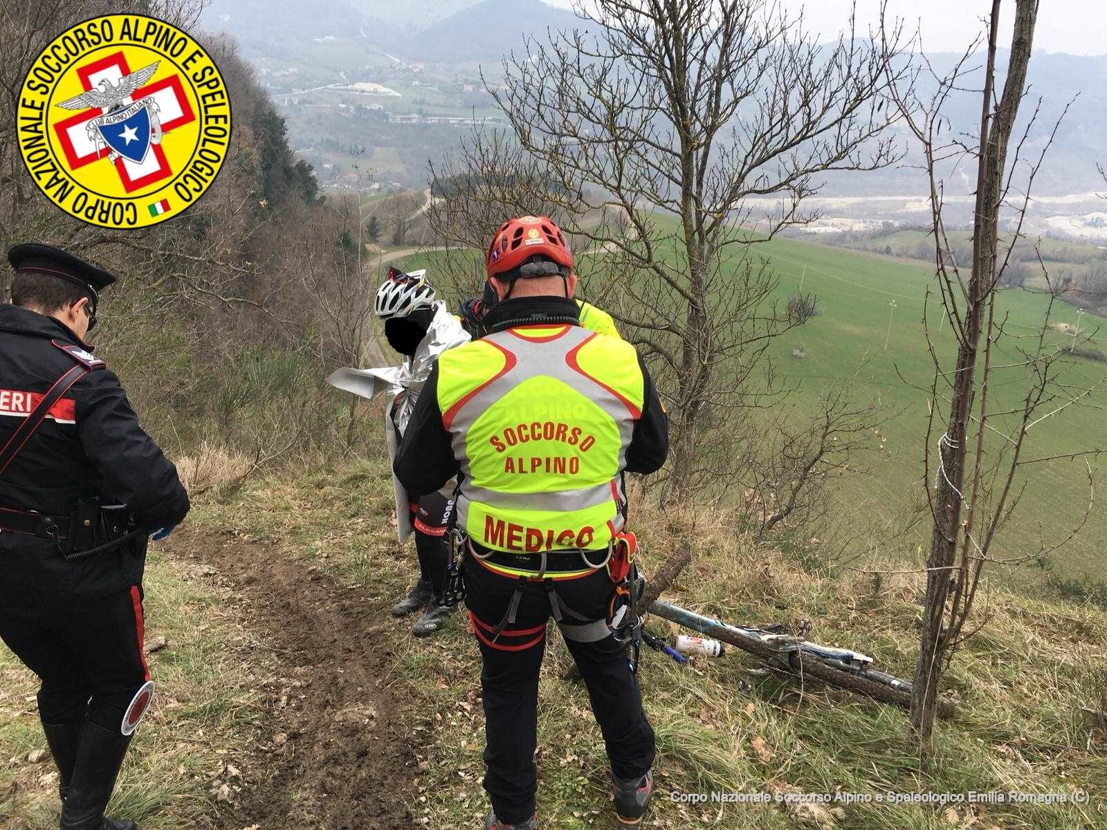 17 febbraio 2018. TAUSANO DI SAN LEO - Cade in Mountain bike. Nulla da fare per un ventinovenne.