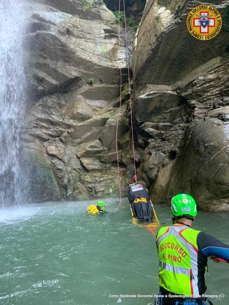 4 e 5 luglio 2020. Val d'Aveto (PC). Week end di addestramento per i tecnici CNSAS di Soccorso in Forra.