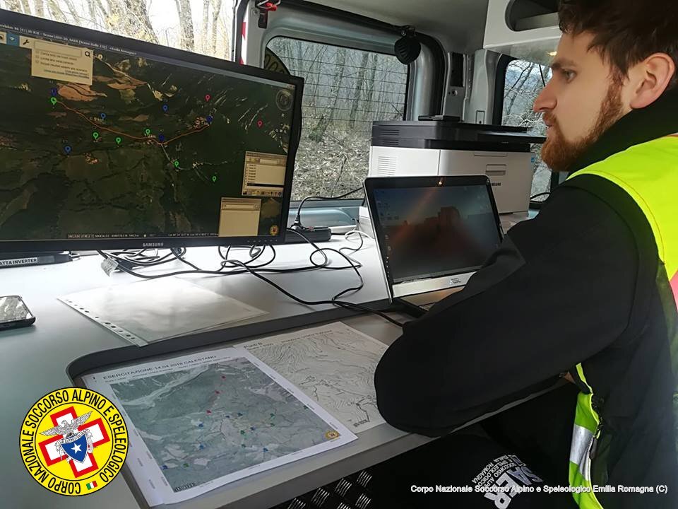 2 novembre 2018. Aggiornamento: riprese questa mattina le ricerche della persona dispersa in zona Lama di Reno, Marzabotto (BO).