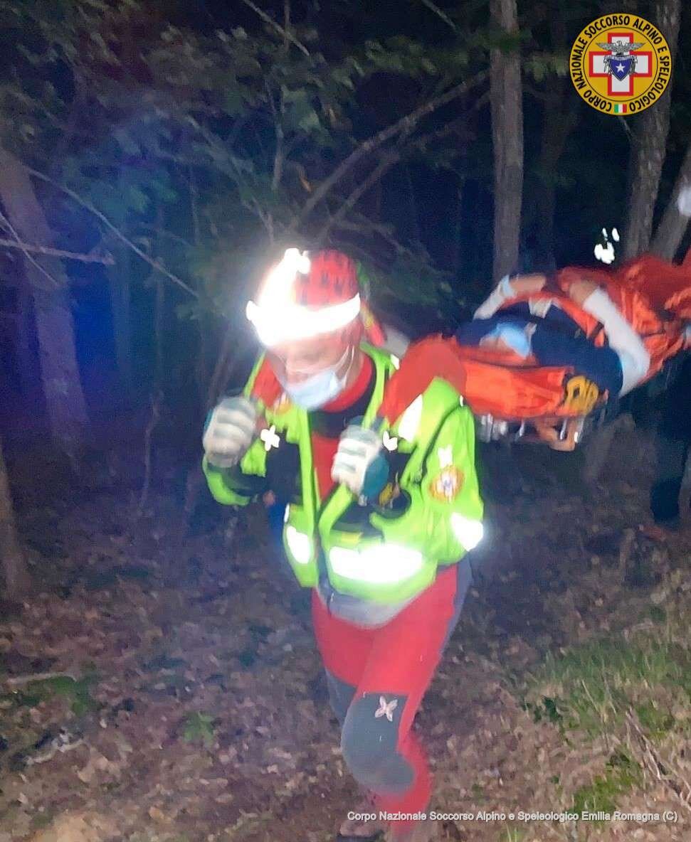 6 agosto 2020. Montese (MO). Perdono l'orientamento nel bosco.