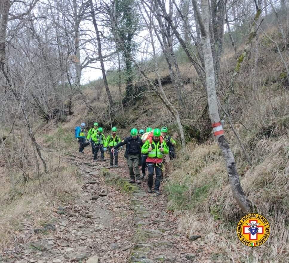 7 gennaio 2023. Bagno di Romagna (FC). Cade su sentiero con la bici.
