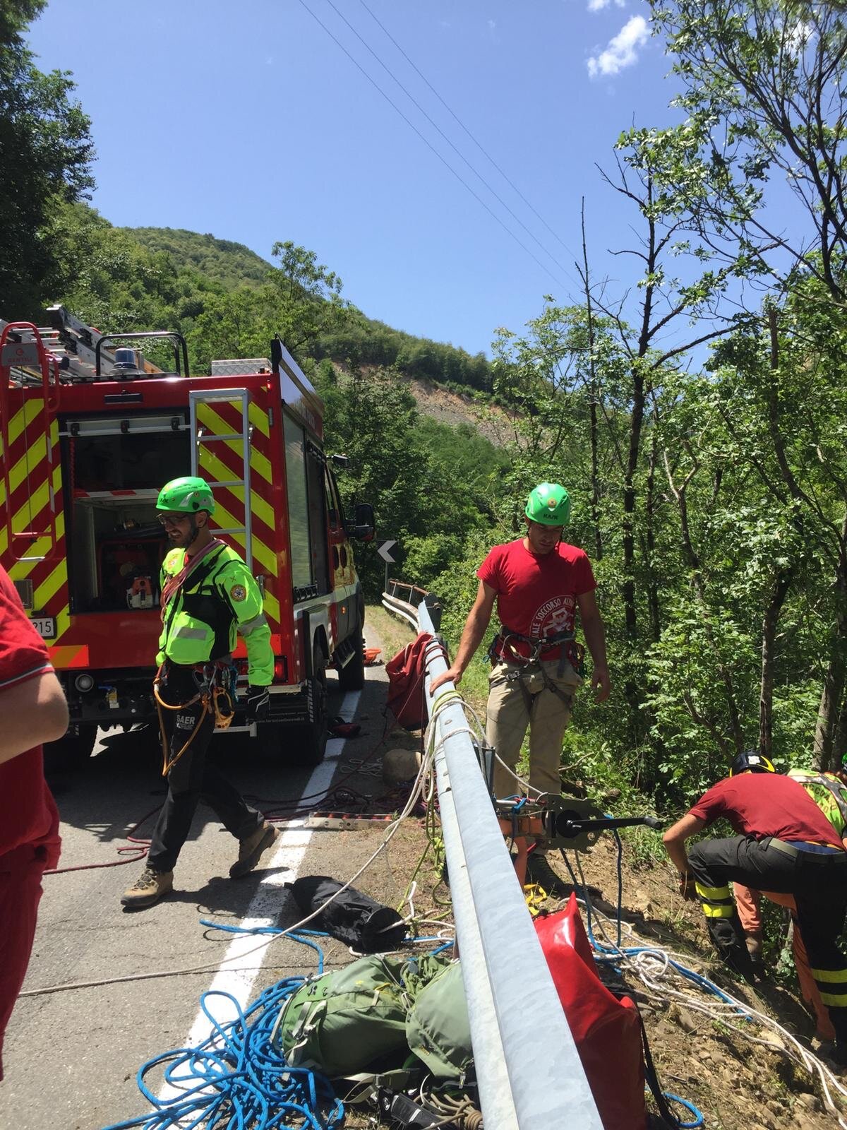 26 giugno 2022. Motociclista cade e finisce nel Taro (PR) fortunatamente ne esce illeso