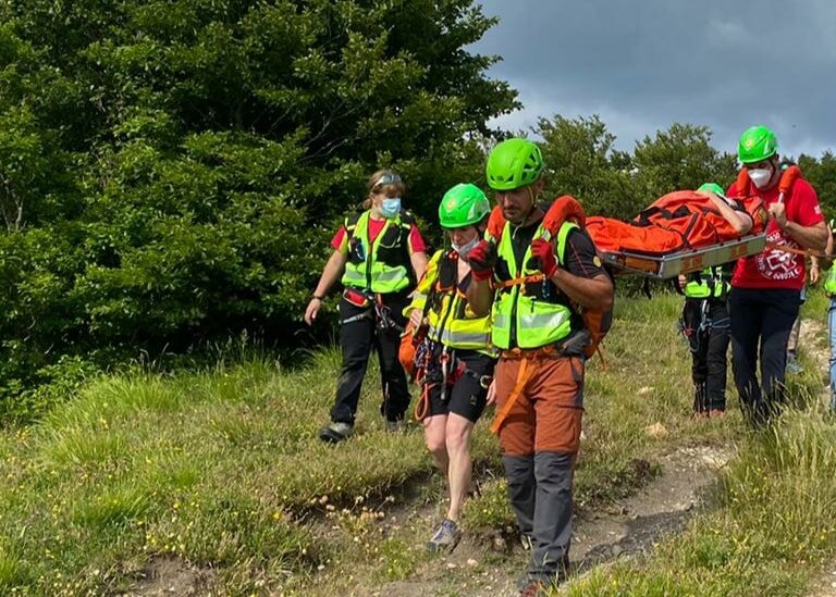 3 luglio 2021. Monte Ventasso (Re) Escursionista cade lungo il sentiero