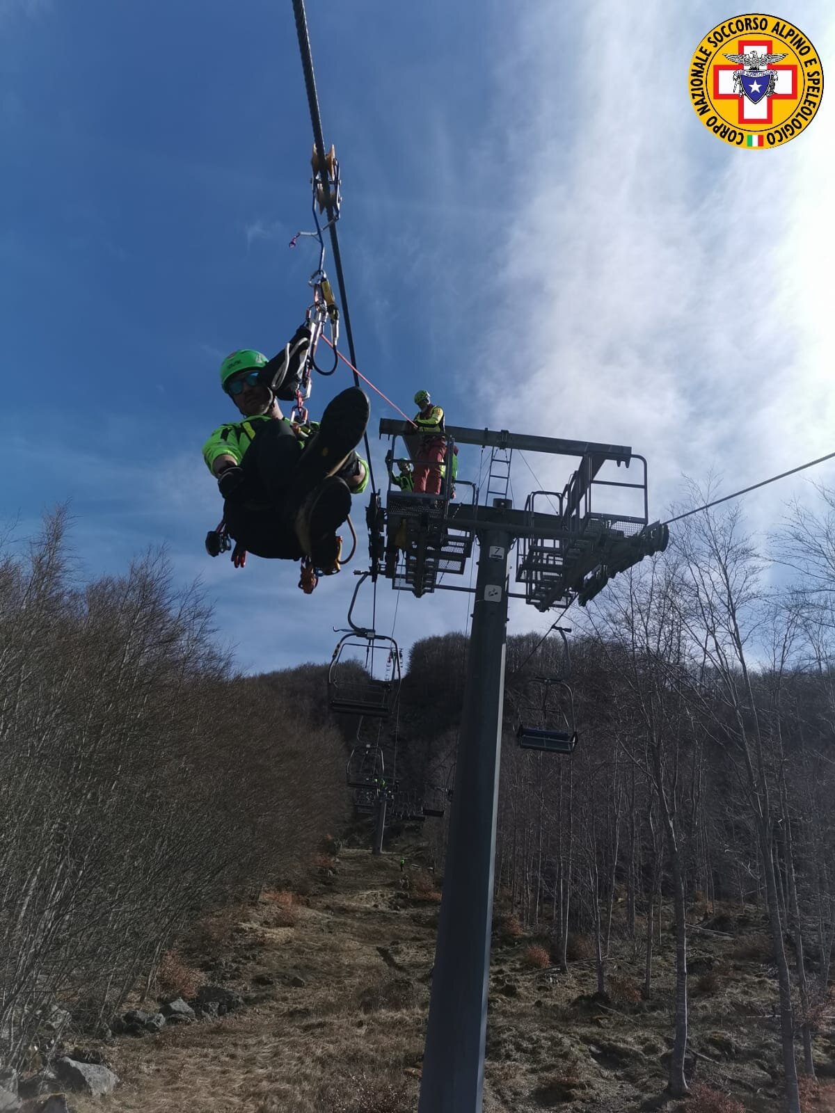 8 aprile 2024. Santo Stefano d'Aveto: Prove di evacuazione impianti da parte del Soccorso Alpino e Speleologico Emilia Romagna e Liguria