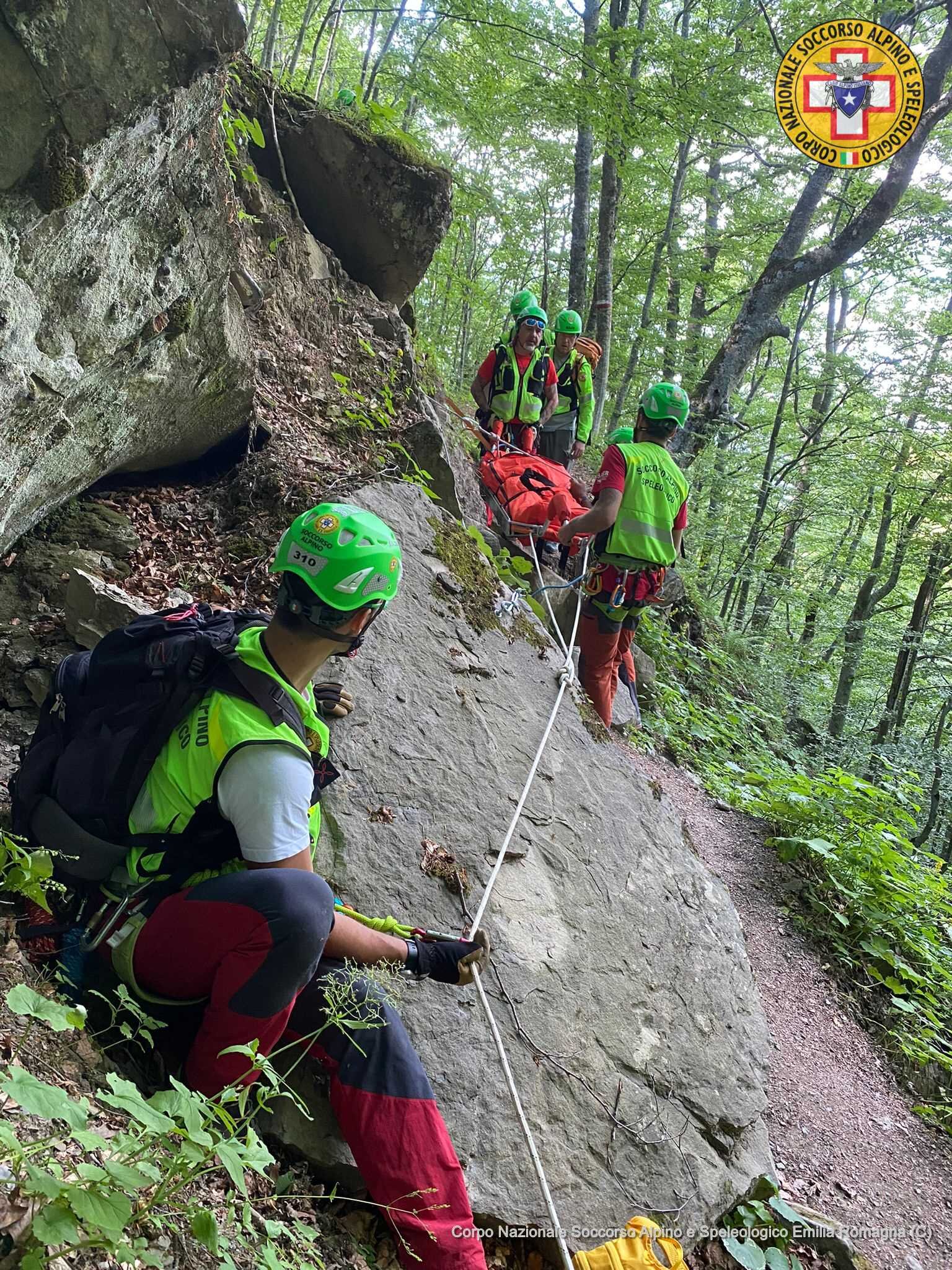 7 agosto 2021. Doppio intervento per il CNSAS stazione Monte Cusna.