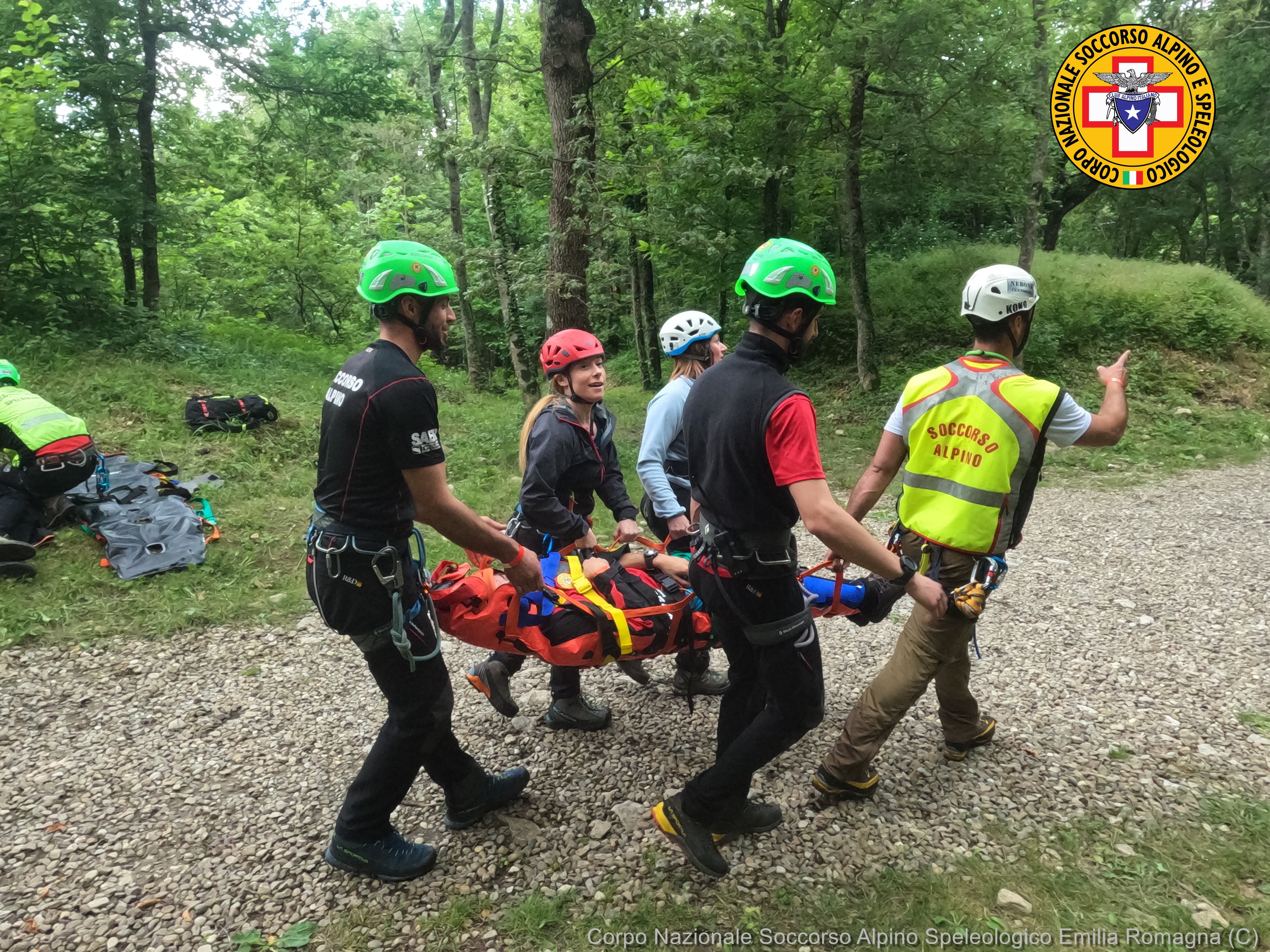 10 giugno 2023. Pietra di Bismantova (Castelnovo n&egrave; Monti - RE). Giornata di addestramento sanitario per il Soccorso Alpino Emilia Romagna.