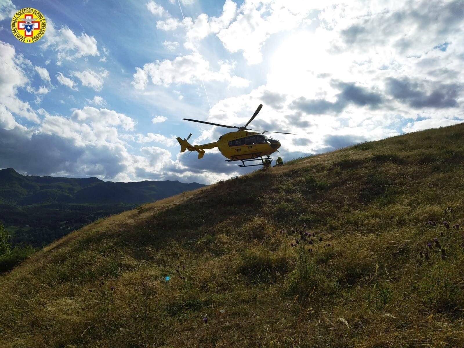 17 agosto 2021. Sasso Tignoso (MO). Cade procurandosi un trauma cranico durante escursione.