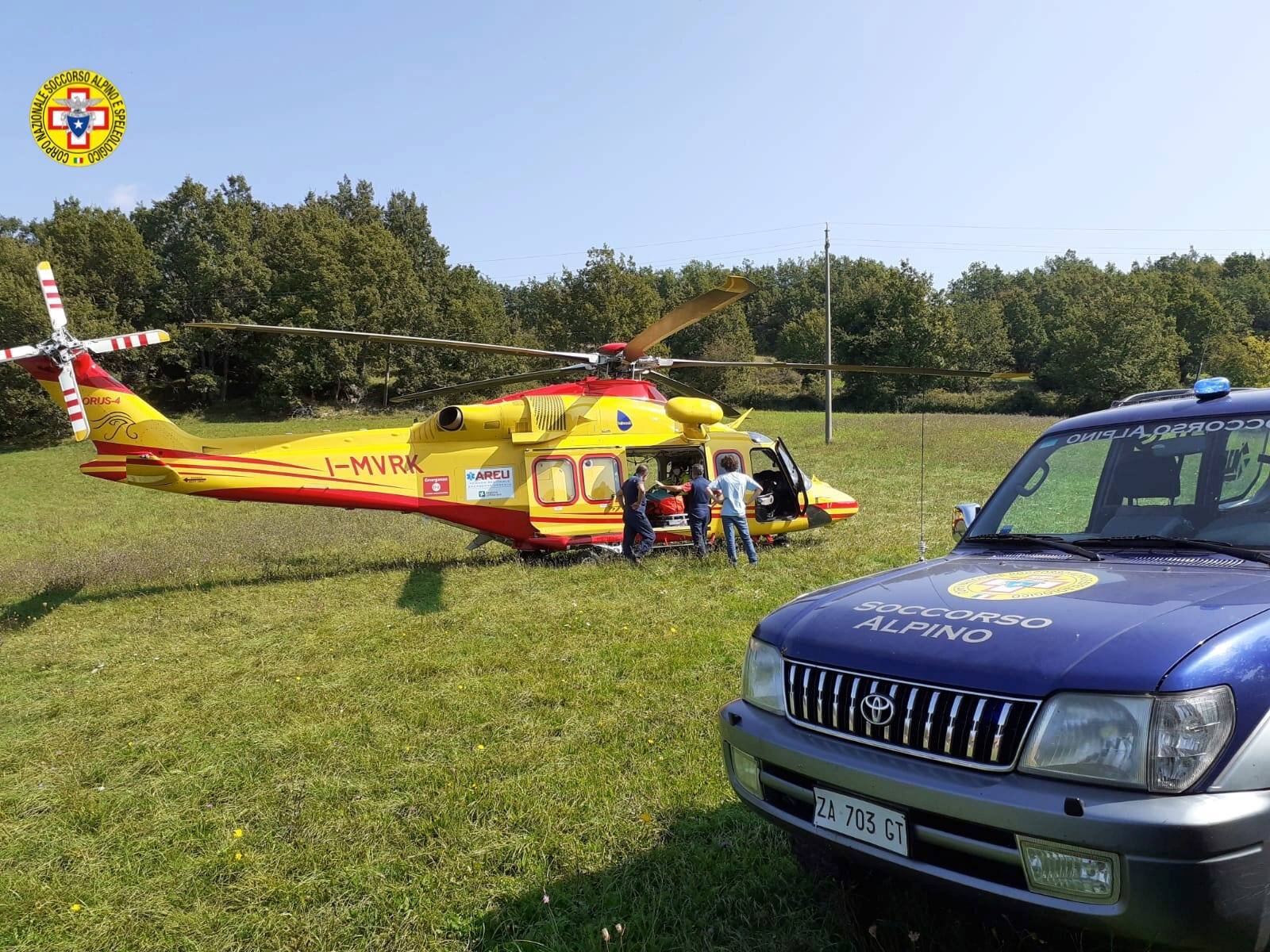18 settembre 2020. Ferriere (PC). Si ribaltano con un motocoltivatore.