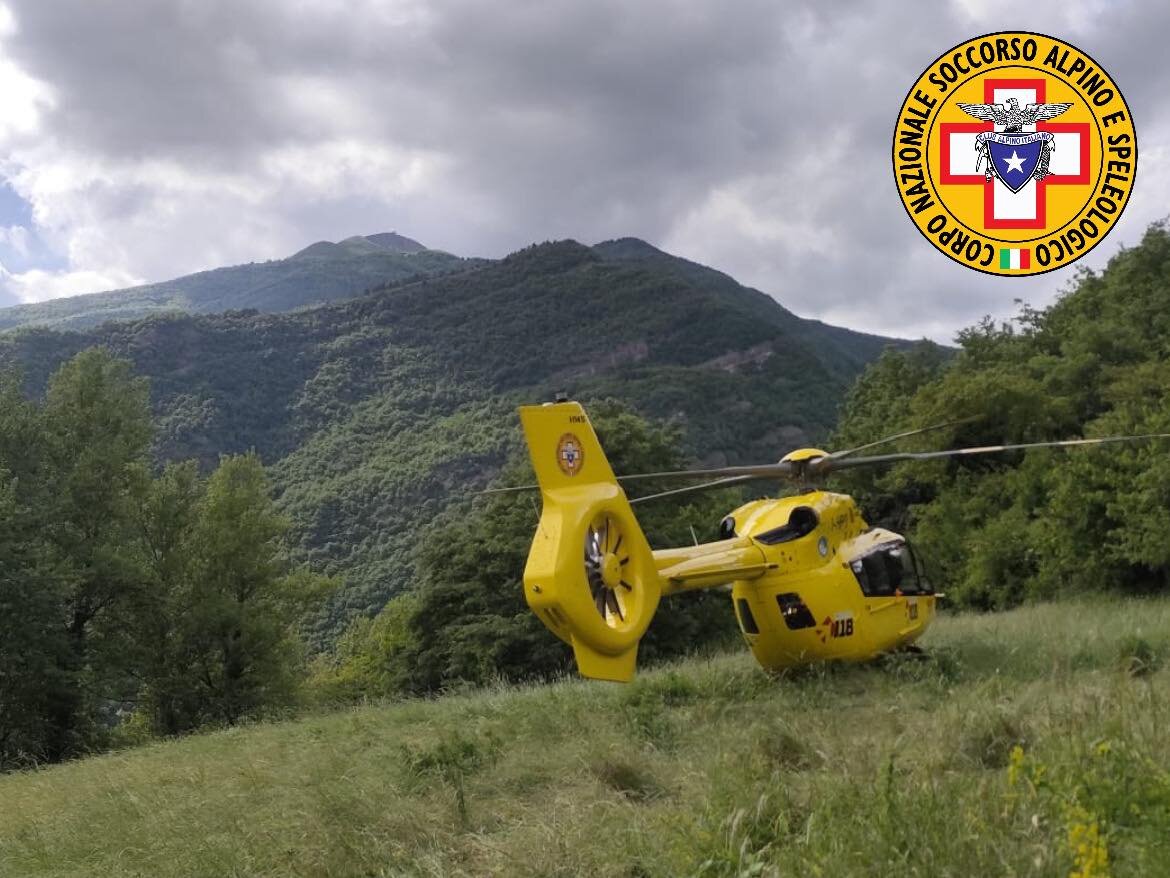 31 maggio 2026. Cima Tauffi (Fanano - MO). Intervento per escursionista colpito da malore. 31 maggio 2026. Cima Tauffi (Fanano - MO). Intervento per escursionista colpito da malore.