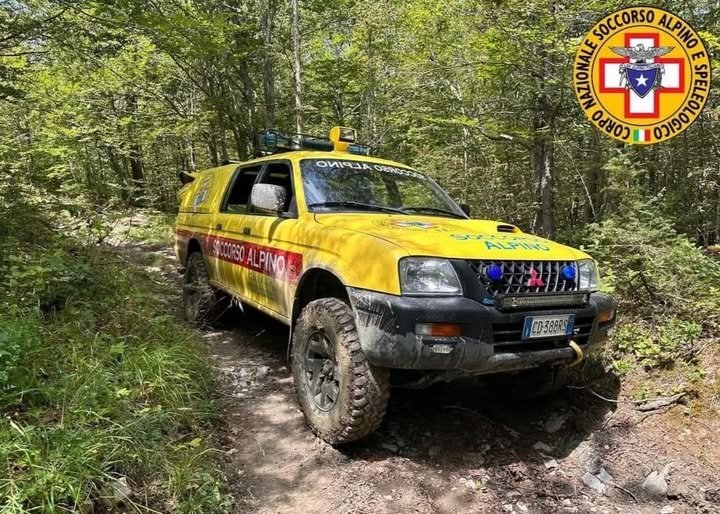 18 agosto 2025. Cattaragna (Ferriere - PC) Persona in difficolt&agrave; in un tratto impervio.