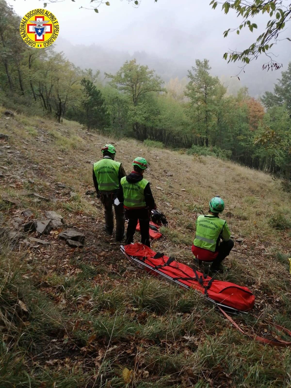 23 ottobre 2021. Casanova dell&rsquo;Alpe e Romiceto - Bagno di Romagna (FC). Precipita in una scarpata con la bici.