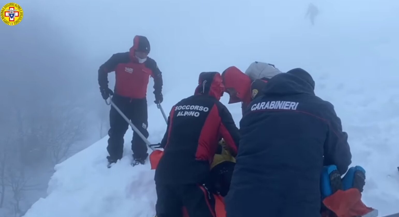 9 febbraio 2021. Corno alle Scale - Lizzano in Belvedere (BO). Cede la neve e cade durante escursione con gli sci