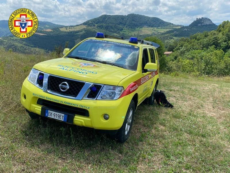 27 ottobre 2020. Loc. Le Cullacce - Campigna (Santa Sofia - FC). Donna scivola nel bosco.