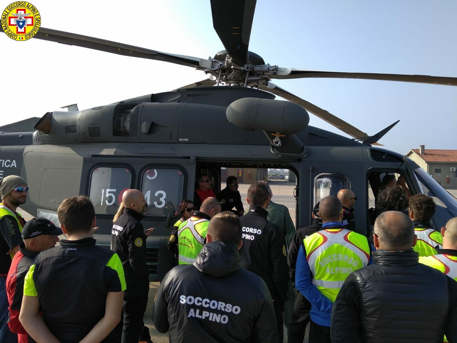 29 ottobre 2021. Rubbiano (PR). I Tecnici del Soccorso Alpino in addestramento con l'Aeronautica Militare.