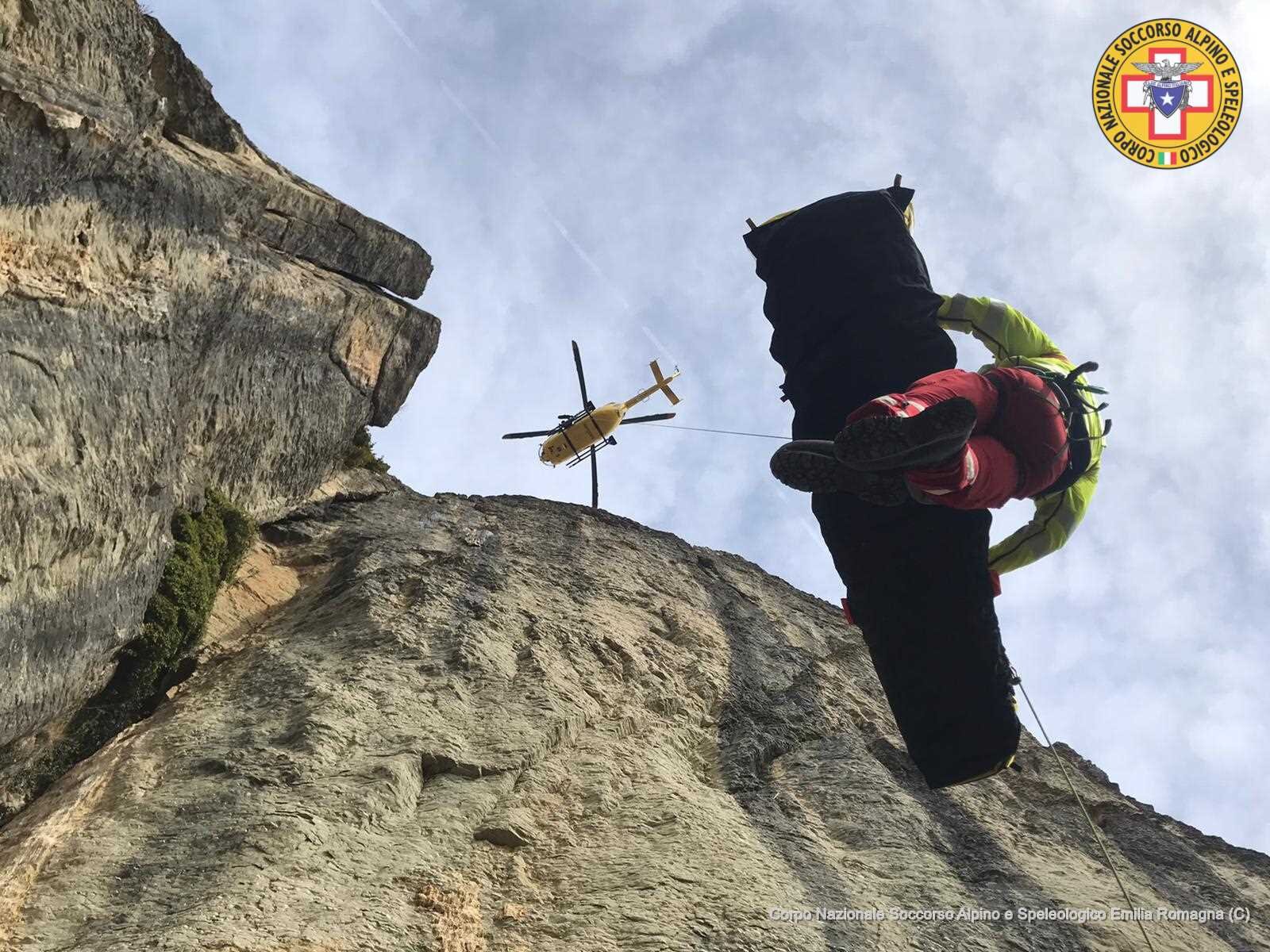 23 febbraio 2020. Pietra di Bismantova (Castelnovo Monti - Re). Cade durante l'arrampicata.