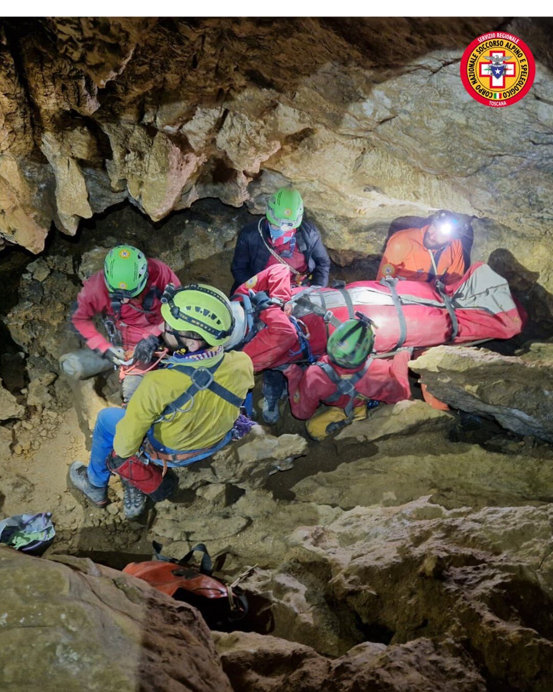 21 e 22 marzo 2026. Antro del Corchia (LU). Esercitazione di soccorso speleologico. 21 e 22 marzo 2026. Antro del Corchia (LU). Esercitazione di soccorso speleologico.