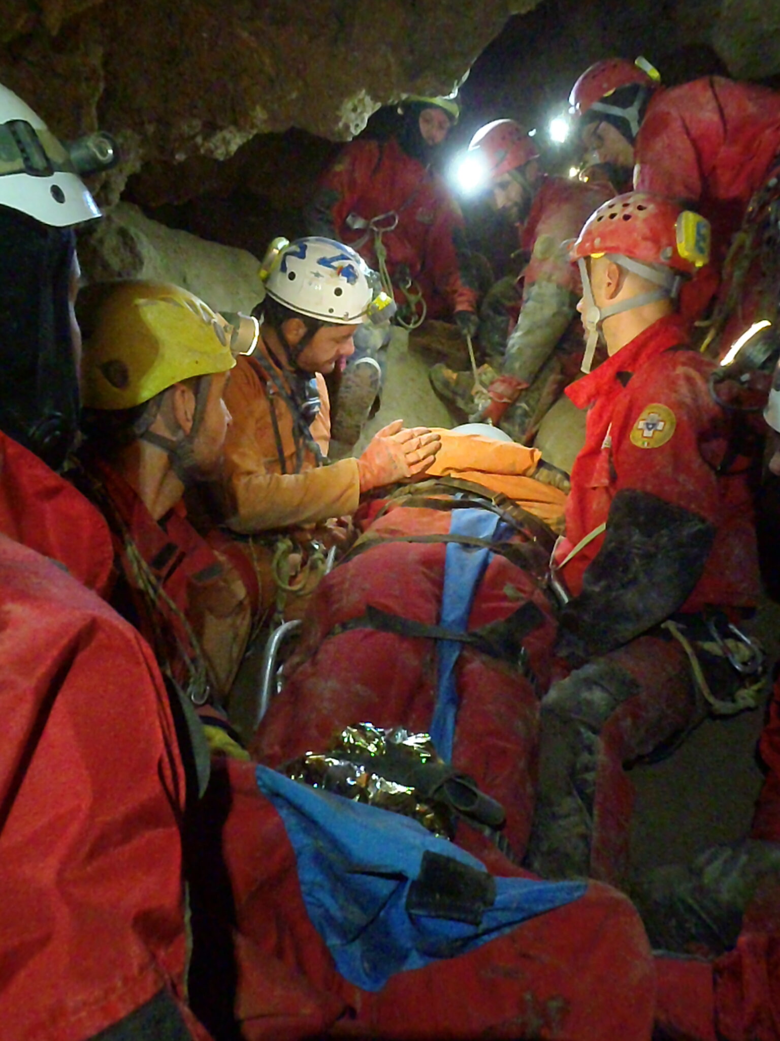 16 e 17 settembre 2017 - Grotta Tanaccia (parco dela vena del gesso Romagnola) Corso Speleo Trauma Care con partecipazione di Sanitari Alpini SAER
