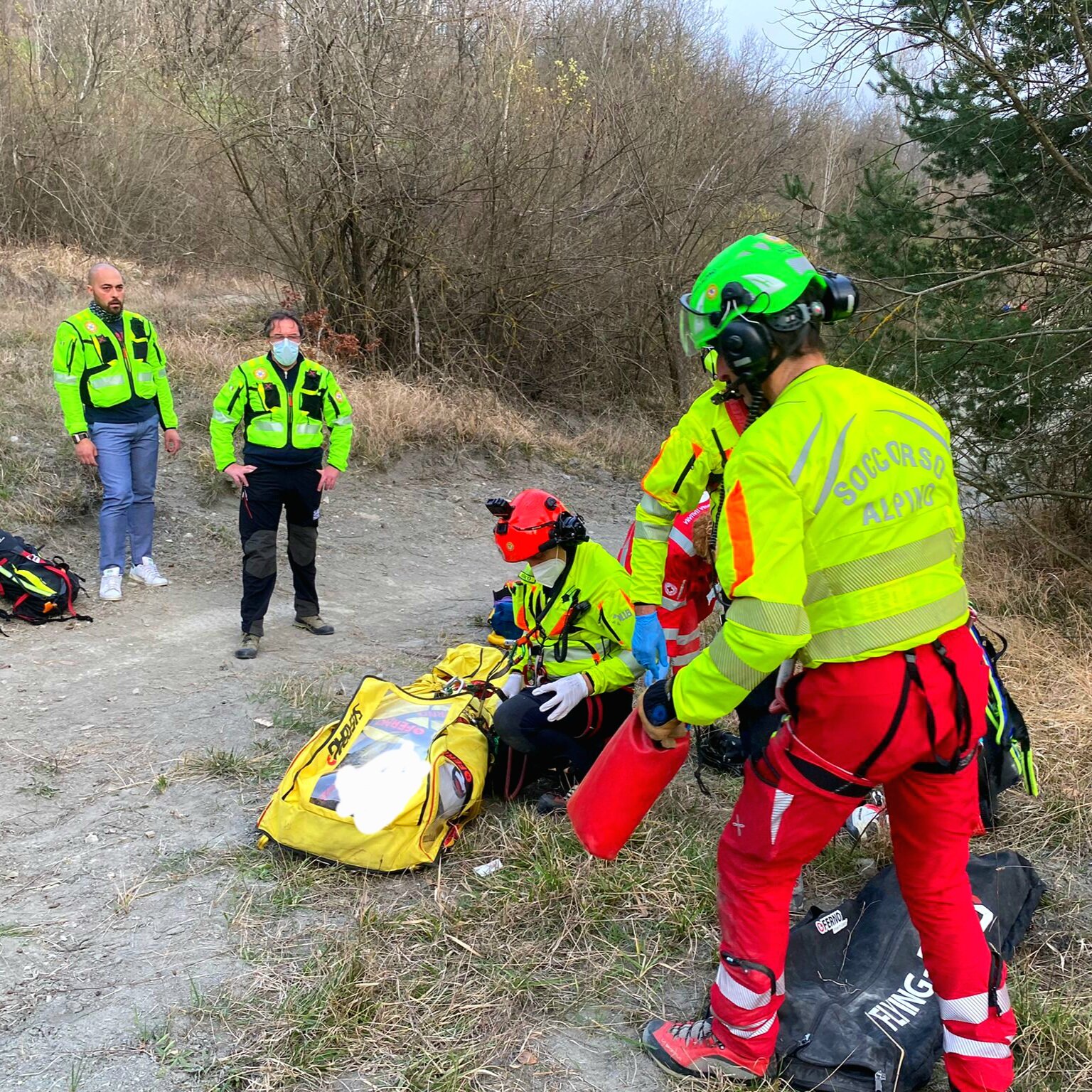 29 marzo 2022. Carpineti RE. Cade durante escursione.