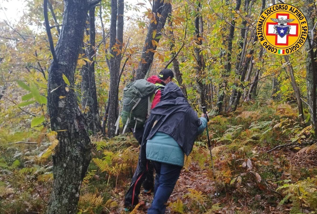 8 ottobre 2024. Albareto (PR). Trovata fungaiola con perdita di orientamento nel bosco.