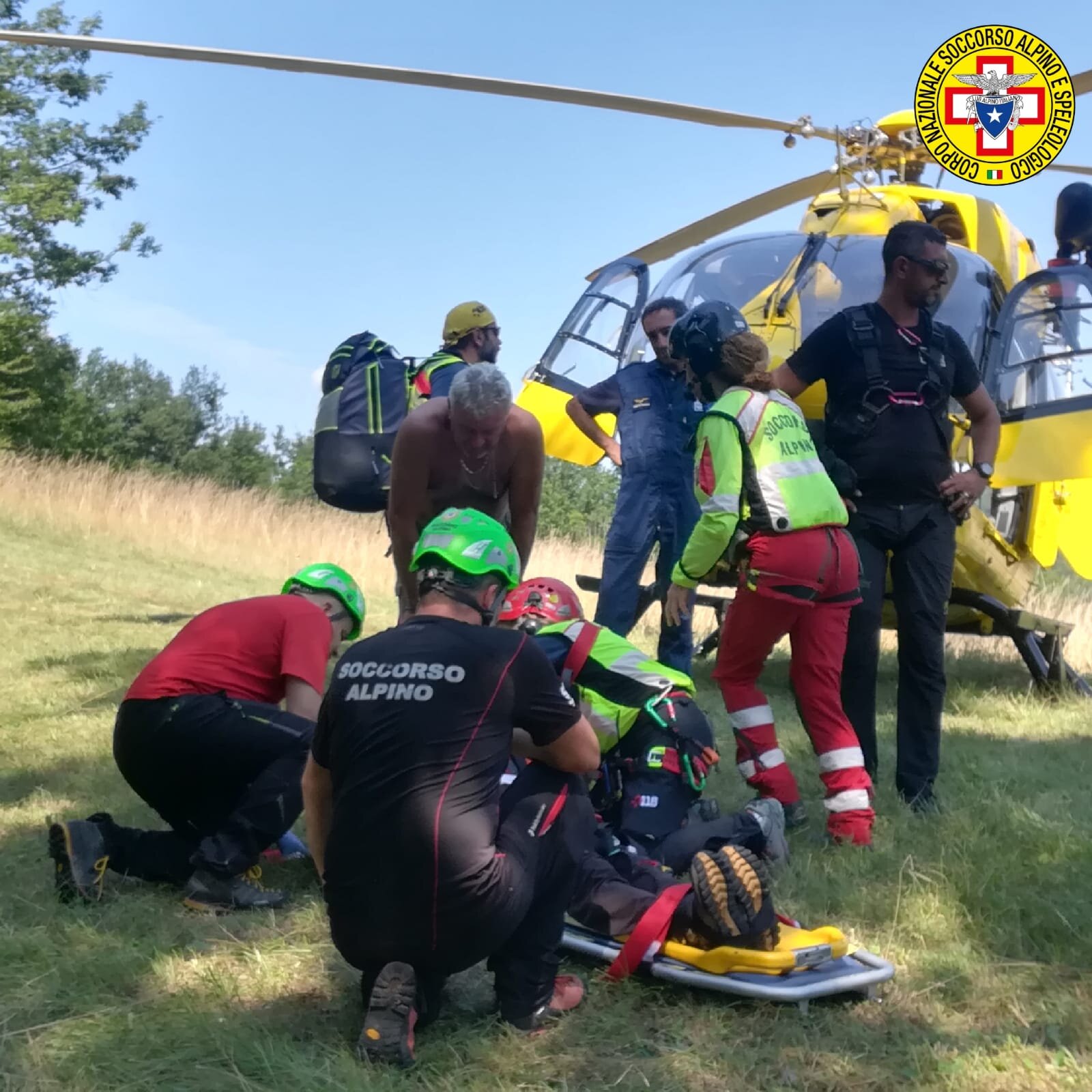 25 agosto 2018. Madonna dell'Acero - Lizzano in Belvedere (BO). Cade dalla morto, soccorso da Elisoccorso e Soccorso Alpino.