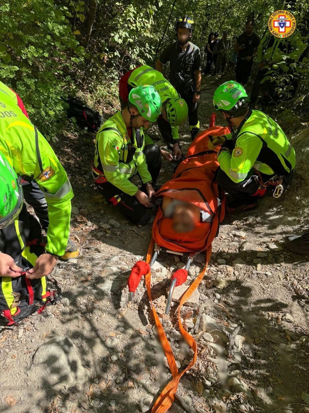 21 settembre 2025. Rocca Malatina (Guiglia-MO). Si procura trauma su sentiero.