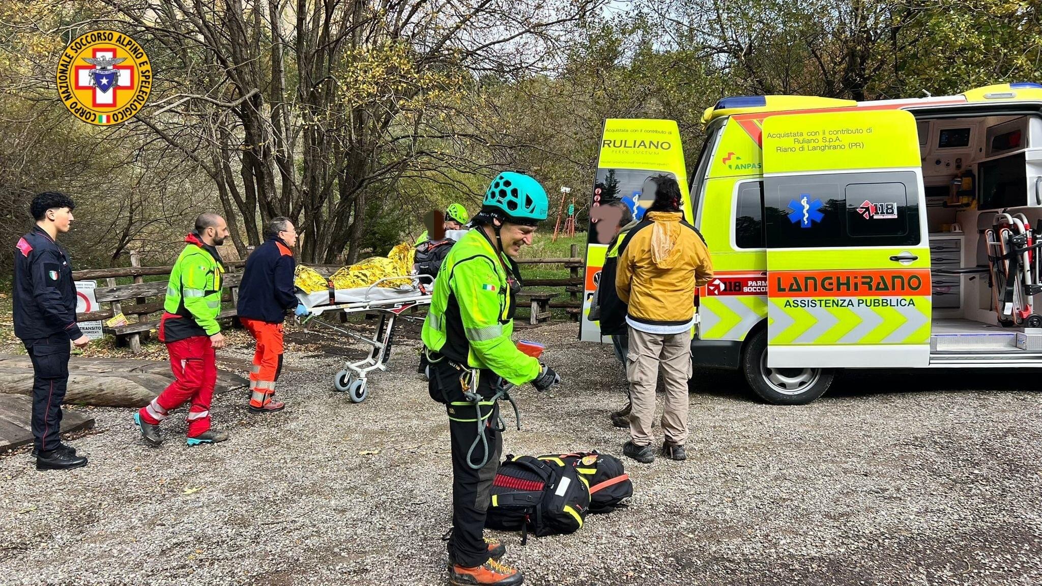 13 ottobre2024. Alta Valparma (Corniglio - Pr) Due interventi di soccorso in contemporanea