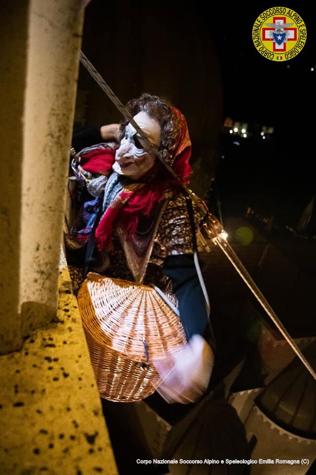 6 gennaio 2018. Lizzano in Belvedere (BO). La SAER-Befana vien di notte...