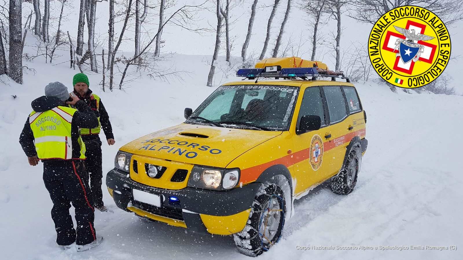 Intense precipatazioni nevose. I Tecnici e Sanitari del Soccorso Alpino Emilia Romagna forniscono supporto.
