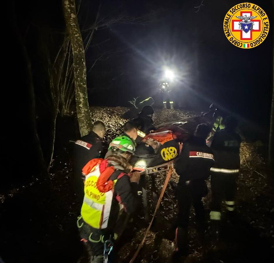 2 febbraio 2025. Boschi di Carrega ( Sala Baganza - PR). Soccorso escursionista caduta con perdita di orientamento in un fosso.