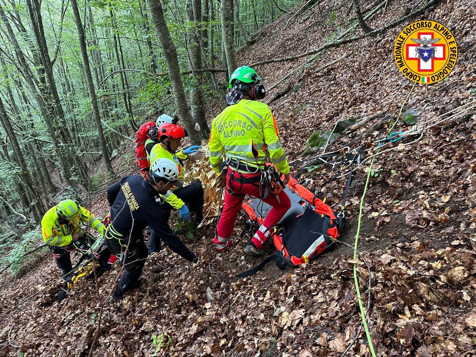 21 settembre 2023. Lago Santo Modenese (MO). Soccorso complesso per fungaiola ferita.