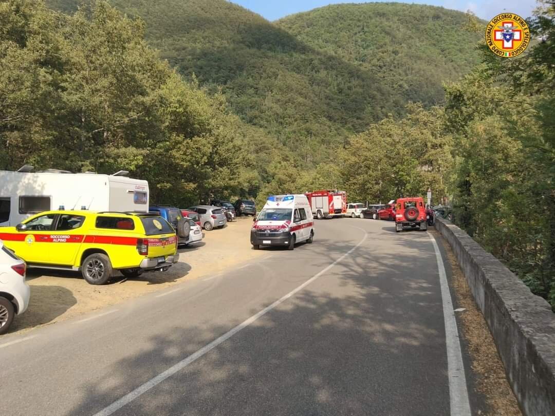 24 luglio 2022. Corte Brugnatella (PC). Restano bloccate in difficolt&agrave; sul greto del fiume.