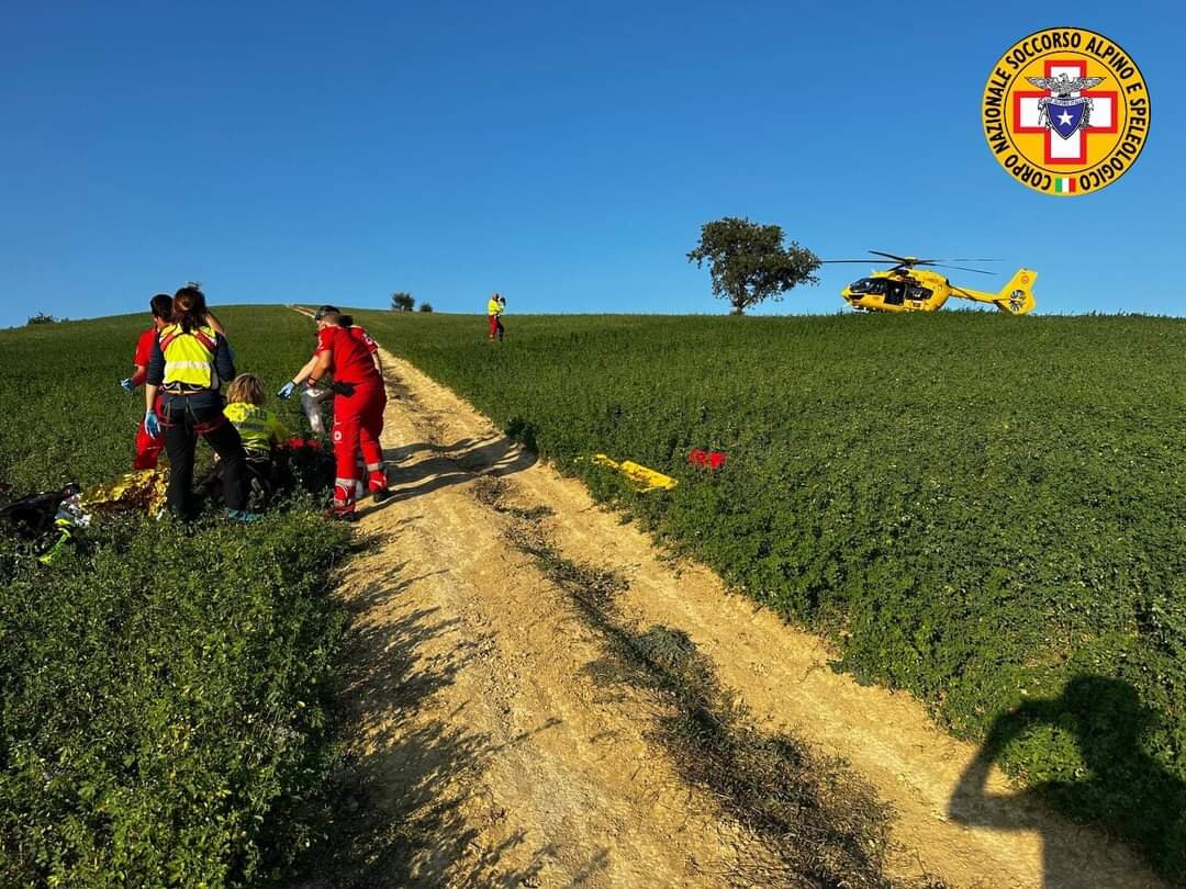 1 ottobre 2023. Fiorano modenese (MO). Cade in monutain bike su sentiero..