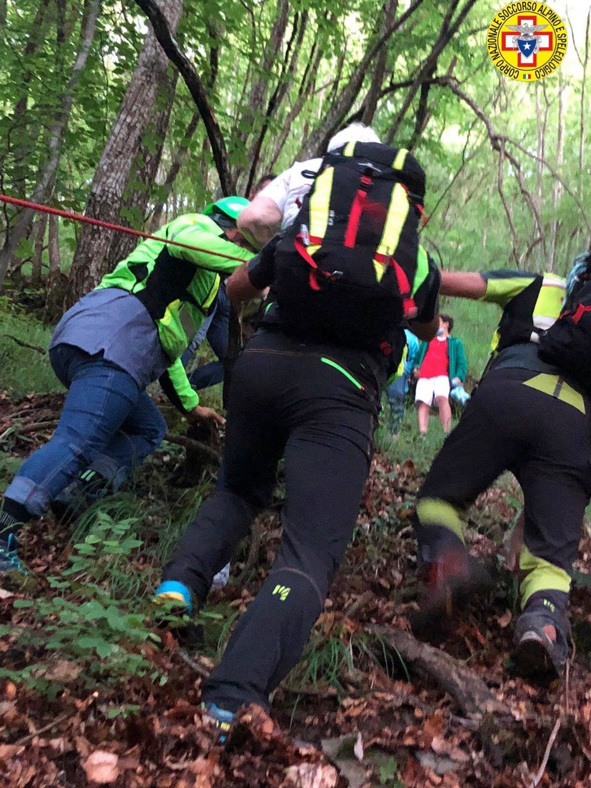 4 luglio 2020. Roncoscaglia - Sestola (MO). Perdono l'orientamento durante escursione.