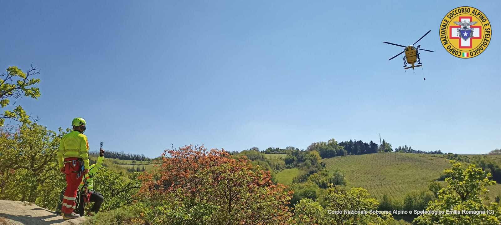 24 aprile 2021. Brisighella (RA). Si infortuna durante escursione in Mountain bike.