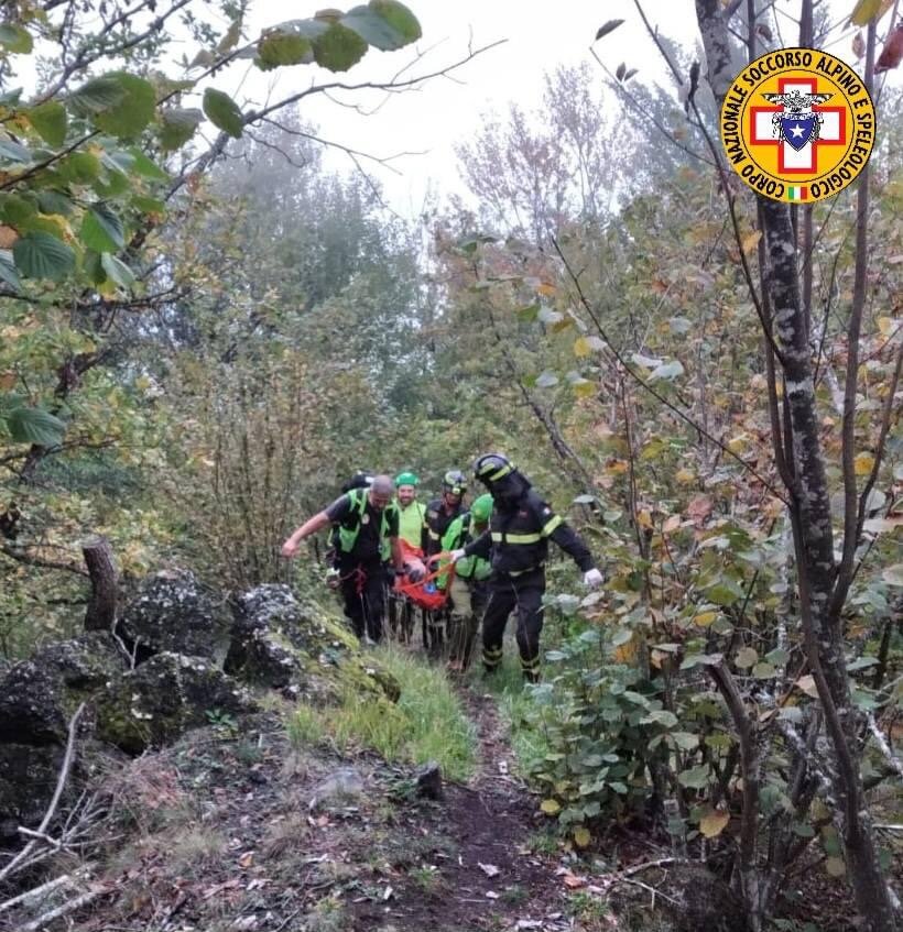 12 ottobre 2024. Coli (PC). Cade su sentiero di down Hollywood.