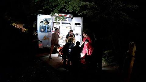 Loc. Chiessi (Canossa &ndash; Re). Escursionista inciampa sul sentiero fratturandosi la caviglia; raggiunta e soccorsa dal Corpo Nazionale di Soccorso Alpino e Speleologico e Croce Rossa Italiana.